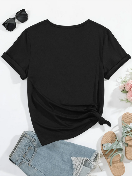 Cute Labubu Design T-shirt With A Classic Labubu Pose Is Suitable For Women's Casual Sportswear, Perfect For All Seasons